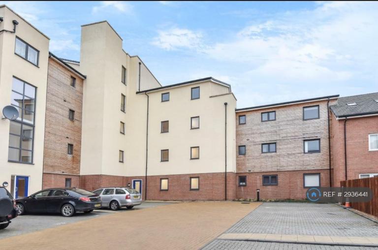 1 bedroom in Stanton House, Aylesbury, HP21 (#2936441)