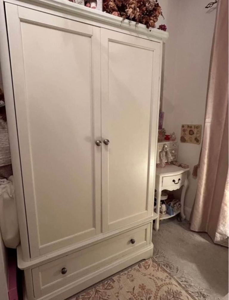 Mamas and papas wardrobe 