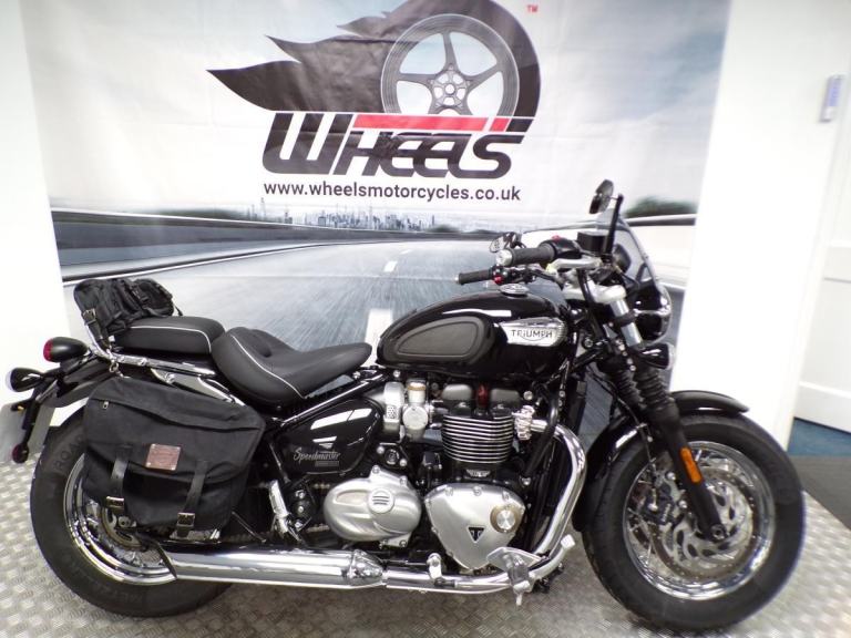 2024 TRIUMPH SPEEDMASTER 1200 WITH LOW MILEAGE AND HEATED GRIPS