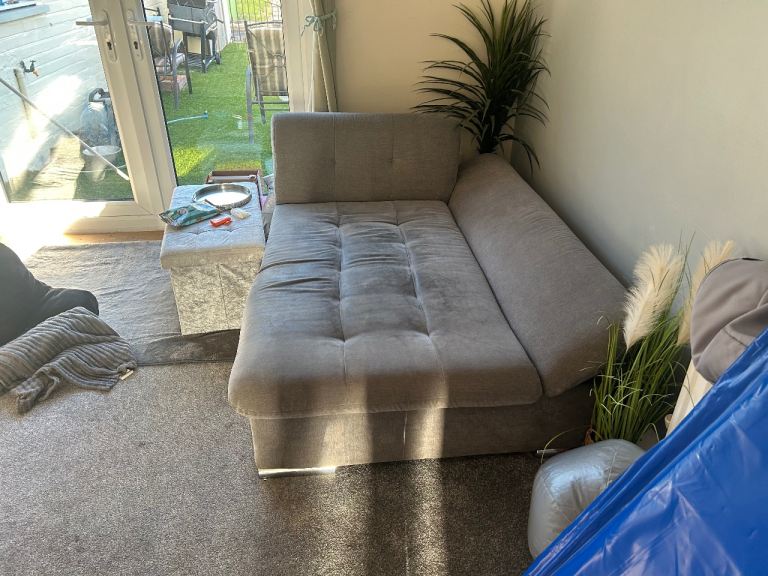 U shaped corner sofa 