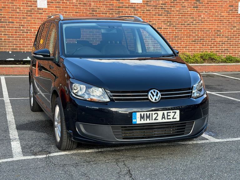 Automatic 2012 Volkswagen, TOURAN, 1.6 TDi Diesel, 5 doors 7 Seater