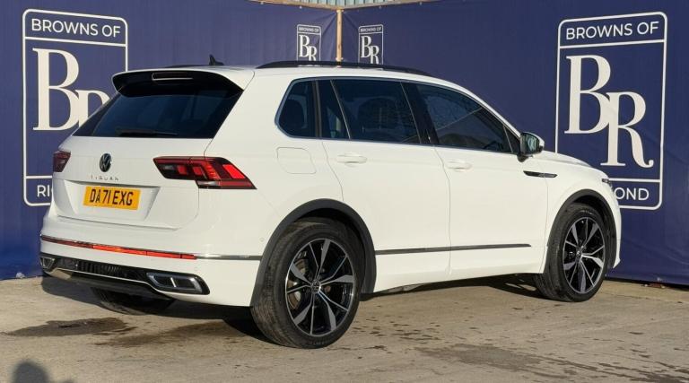 2021 Volkswagen Tiguan 1.5 TSI R-Line SUV 5dr Petrol DSG Euro 6 (s/s) (150 ps) SUV Petrol Automatic
