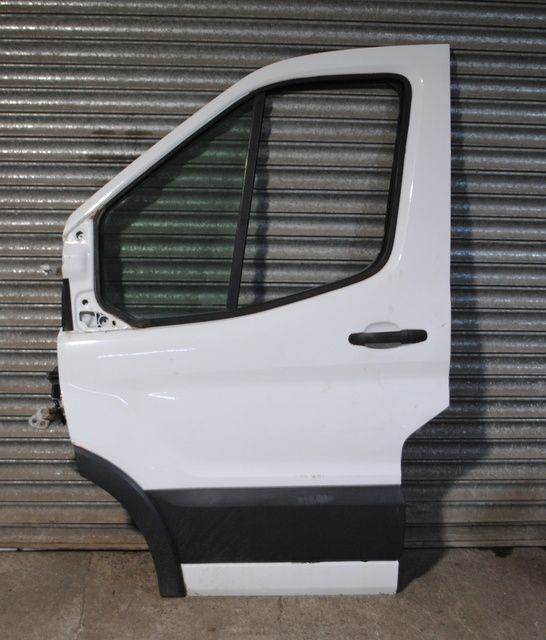 2018 FORD TRANSIT MK8 FRONT PASSENGER SIDE DOOR FROZEN WHITE