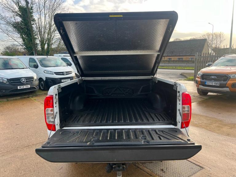 2018 Nissan Navara 2.3 dCi Visia King Pickup Extended Cab 4dr Diesel Manual 4WD Euro 6 (s/s) ( Pi...