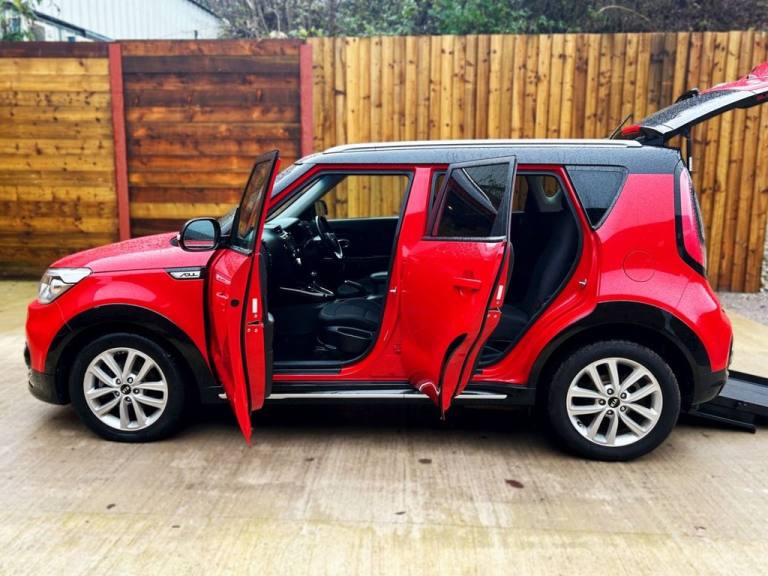 2018 Kia Soul 3 Seat Auto Wheelchair Accessible Disabled Access Vehicle WAV MPV Diesel Automatic