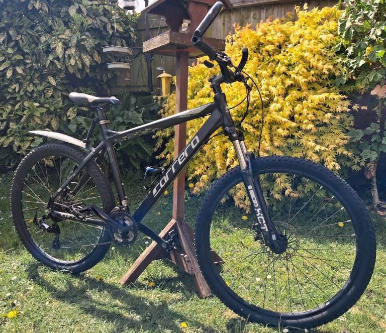 Mens Carrera Vengence Bike - 24 Speed - 27.5 inch wheel - Good Working order & condition.