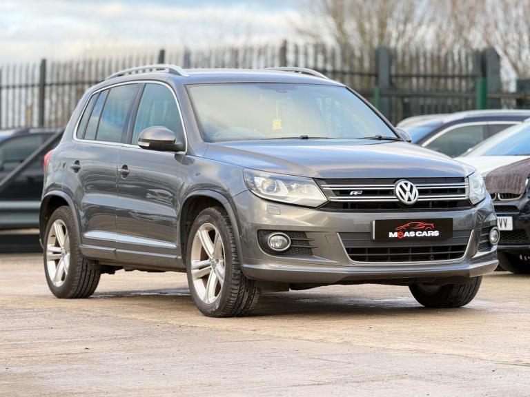2013 Volkswagen Tiguan 2.0 TDI BlueMotion Tech R-Line SUV 5dr Diesel DSG 4WD