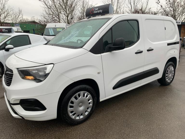 2020 Vauxhall Combo 1.6 Turbo D 2300 Sportive L1 H1 SWB Euro 6, F/S/H, Air Con
