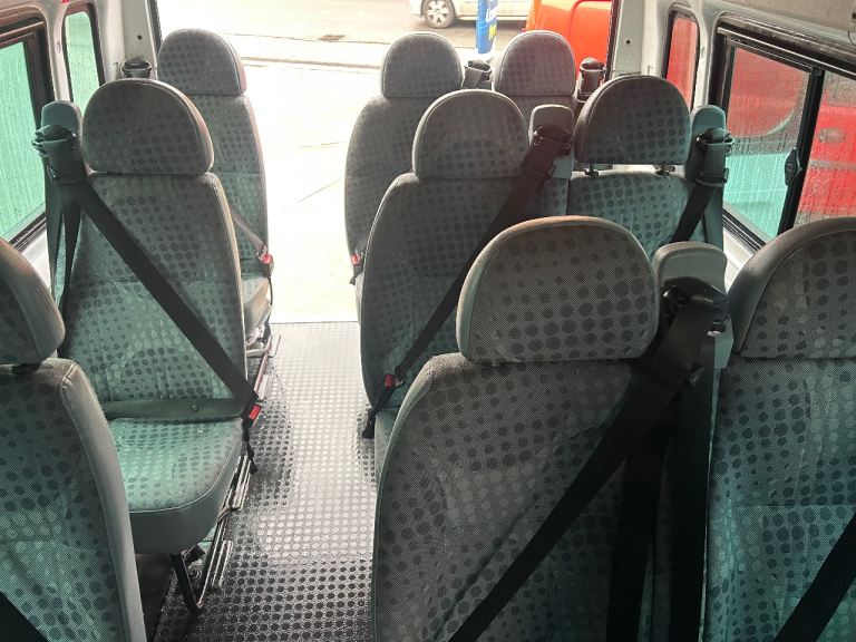 92,000 MILES FORD TRANSIT 17 SEAT MINIBUS 2011 60 REG EXCELLENT CONDITION NO VAT