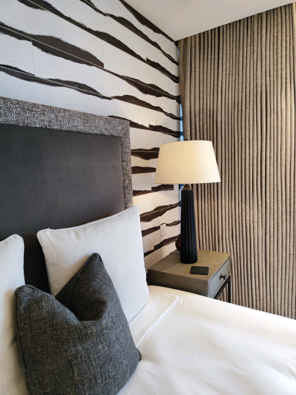 Electric  blinds, and curtain tracks installation service / Curtain fitter