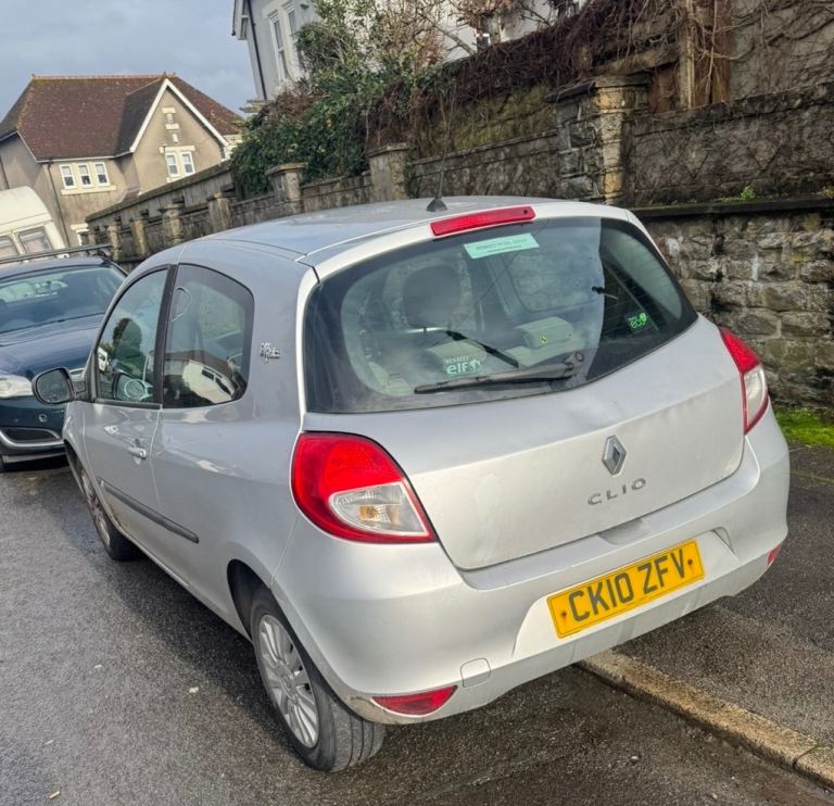 £700 Renault Clio 115k long mot 
