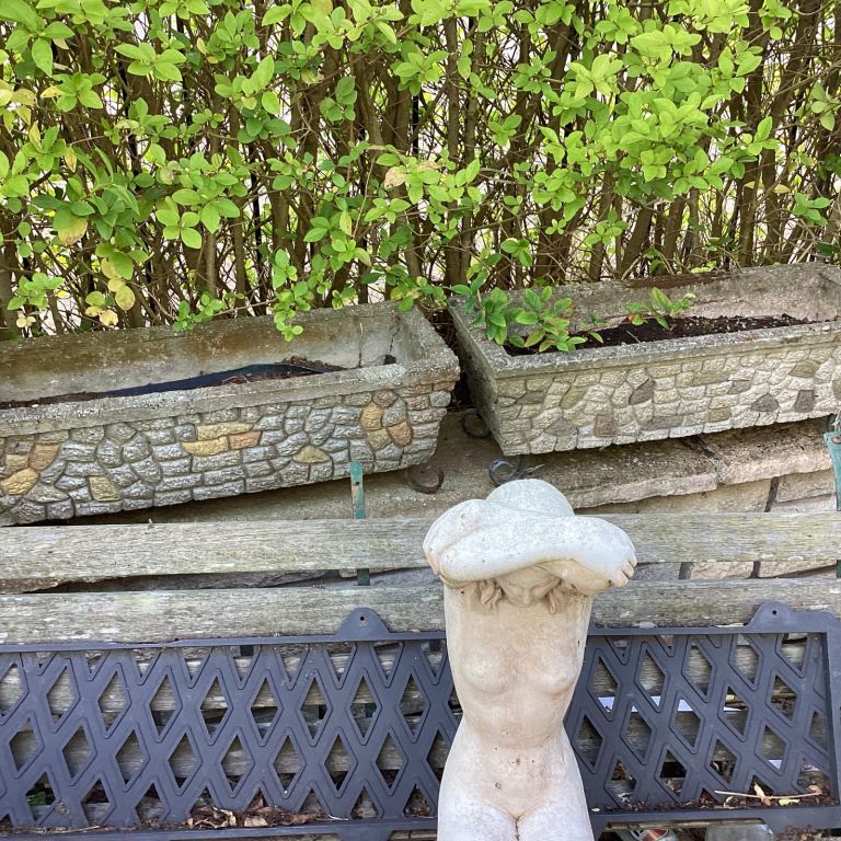 PAIR OF WONDERFUL VINTAGE STONE PLANT 🪴 POTS ON METAL LEGS 