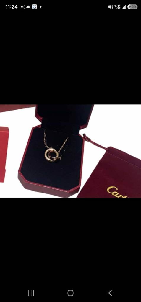 Ladies necklace