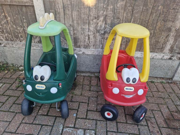 Little Tikes Cozy Coupe Ride-On Cars - Red & Green, Good Condition