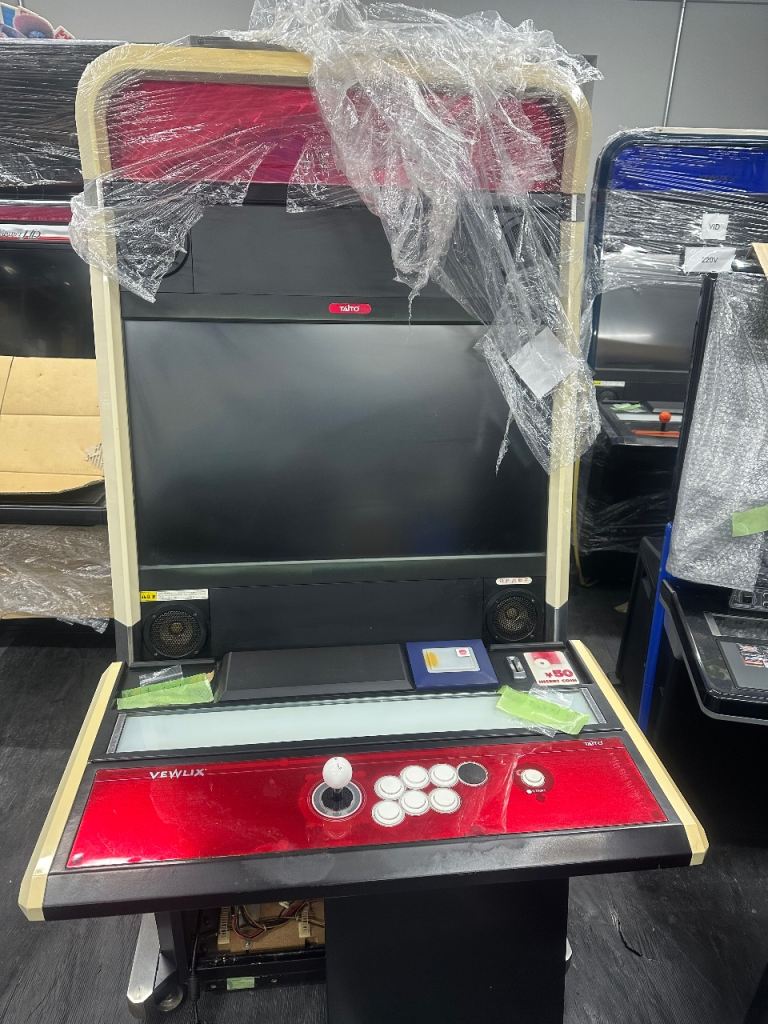 VEWLIX ARCADE MACHINE FROM JAPAN