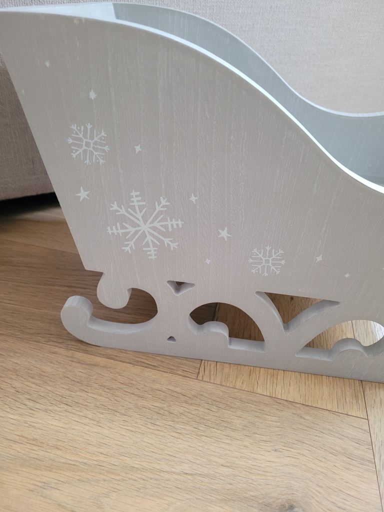 Grey Wooden Snowflake Sleigh
