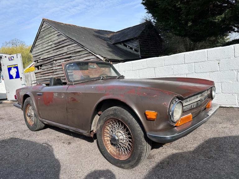 CLASSIC 1970 TRIUMPH TR6 LHD 