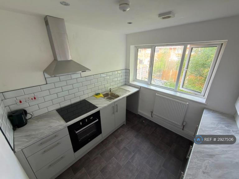 2 bedroom flat in Gravelly Lane, Birmingham, B23 (2 bed) (#2927506)