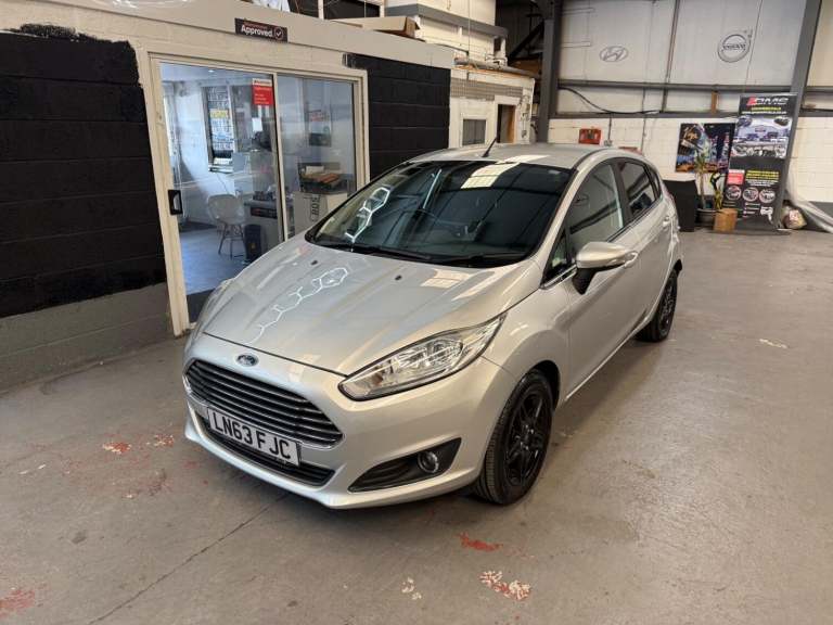 FORD FIESTA 1.3 Zetec 2013