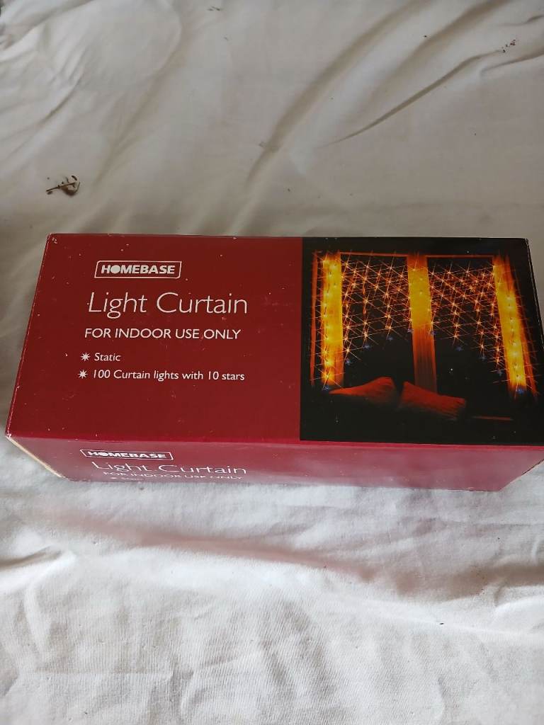 Homebase Light Curtain – 100 Lights with 10 Stars, Indoor Use Only