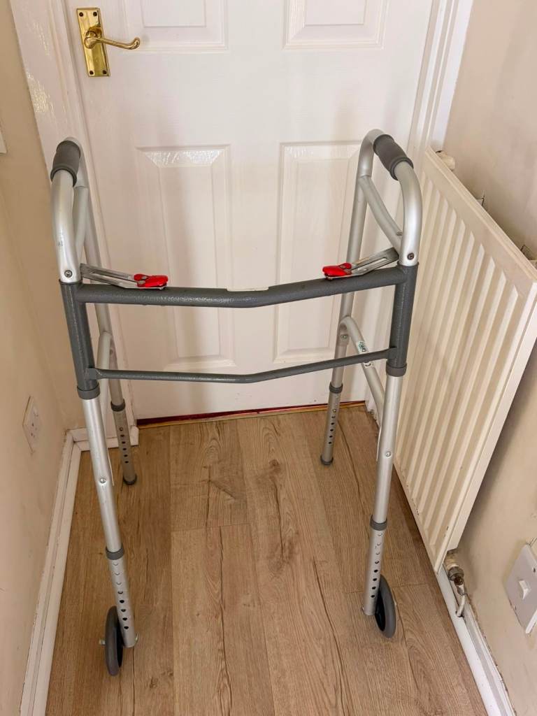 CareCo Folding Walker with Wheels – £10