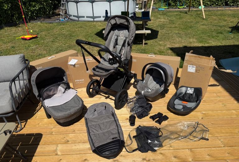 Cybex Priam Platinum full travel system plus extras