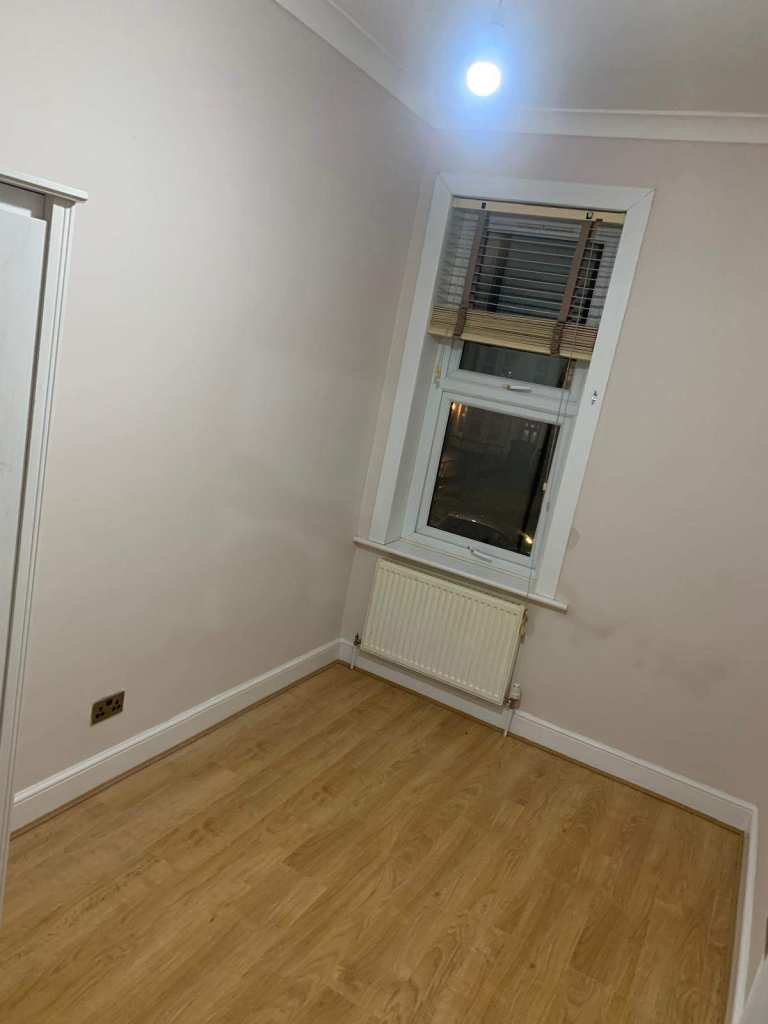 Spacious 2 bedroom flat in N8