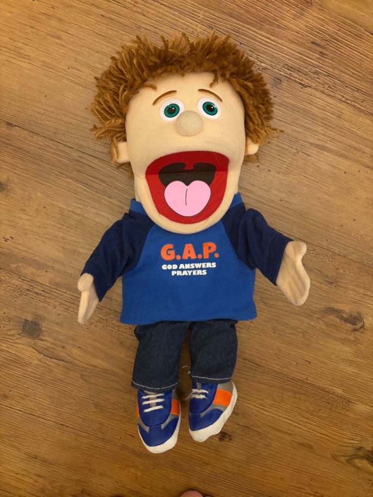 14 inch Tommy Peach Boy Puppet with GAP Hoodie and Jeans – As Good As New