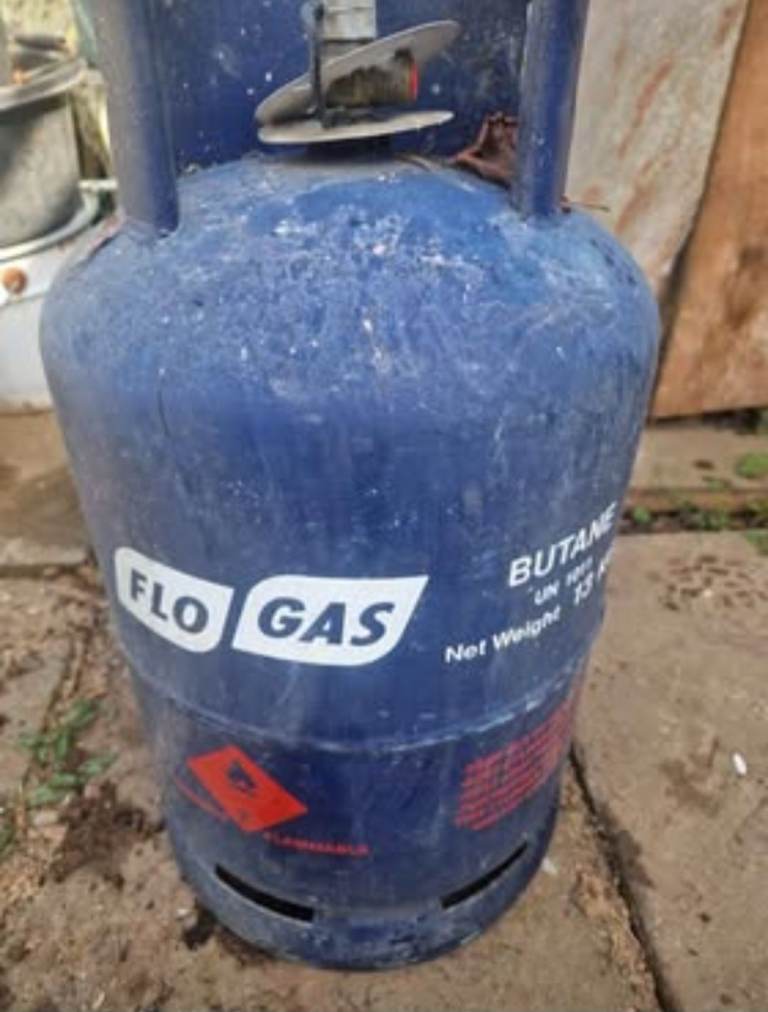 Flo Gas Butane 13kg Gas Bottle – Fair Condition