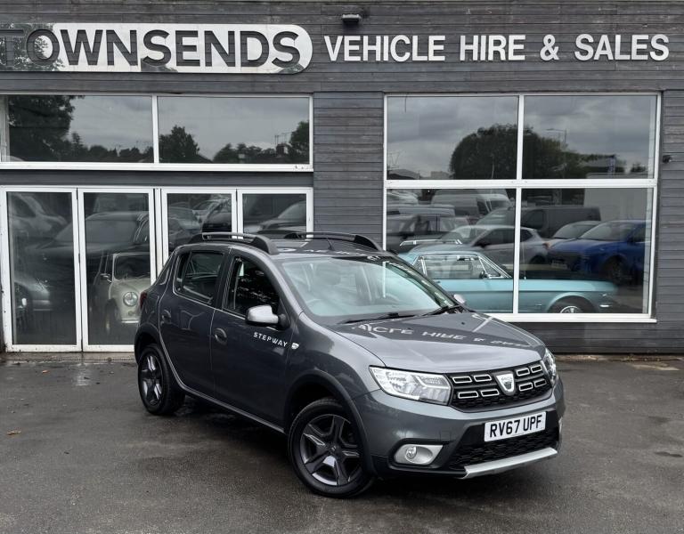 2017 Dacia Sandero Stepway SE Summit 0.9 TCe 90 HATCHBACK Petrol Manual