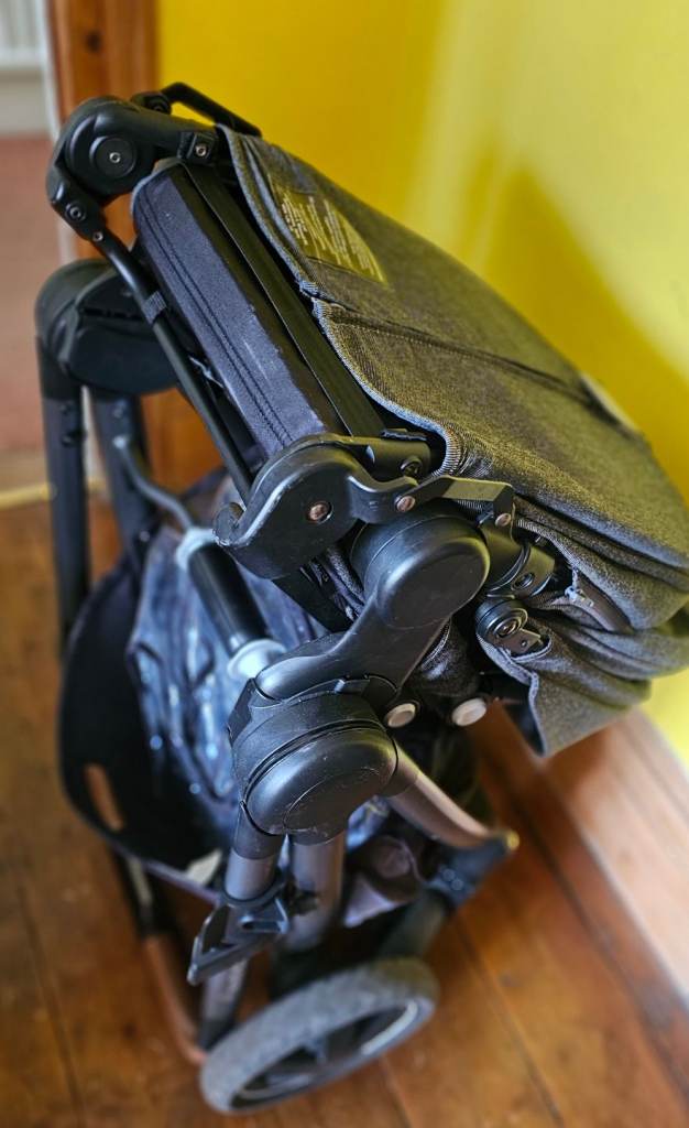 Maxi-Cosi Adorra pushchair 