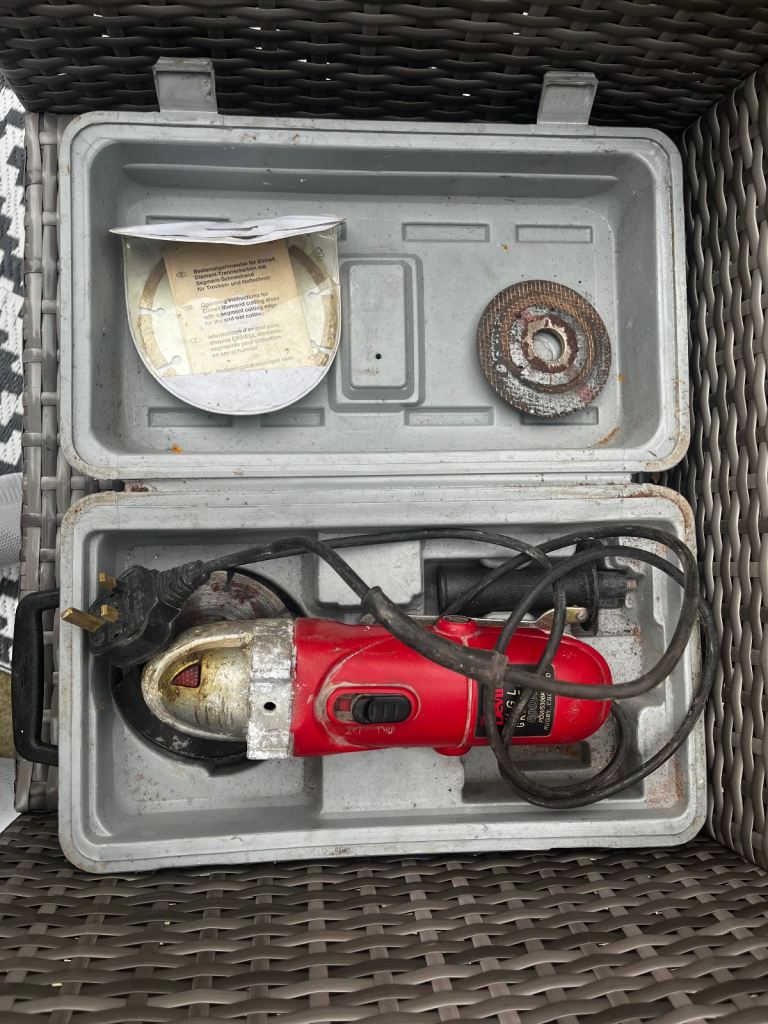 Power devil angle grinder 