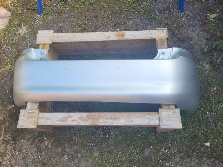 Toyota Auris Mk1 rear bumper