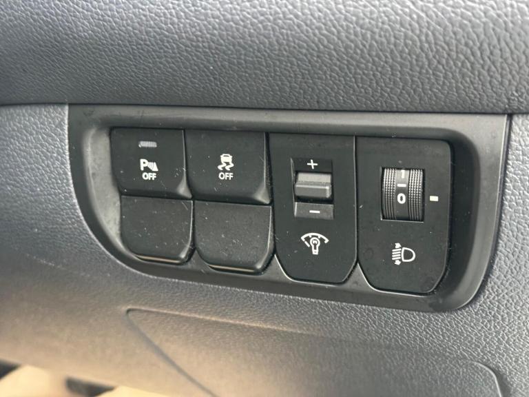 2015 Kia Rio 1.25 SR7 Euro 6 3dr HATCHBACK Petrol Manual