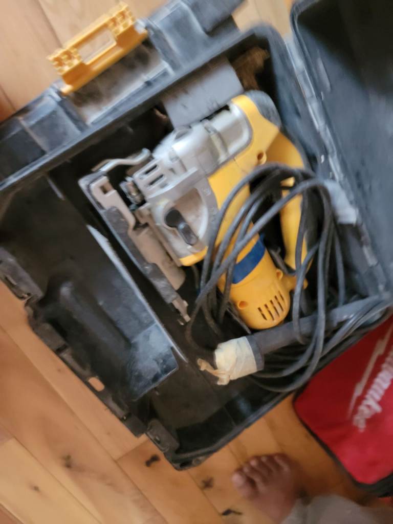 Dewalt 230v jigsaw 