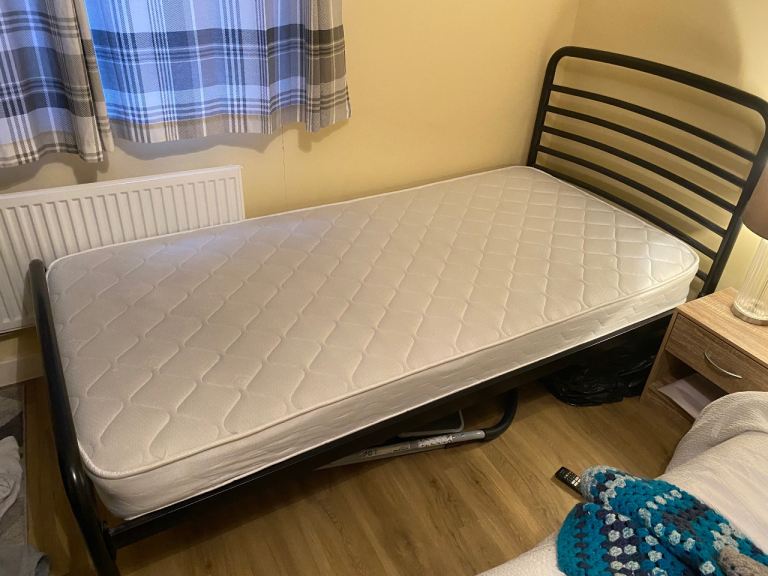 Single bed and mattress 