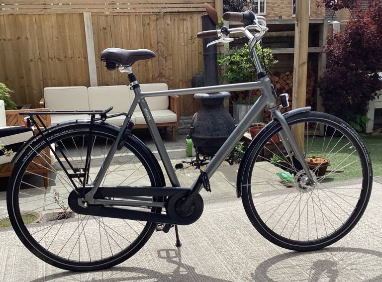 VANTUYL LUNAR Dutch style City Bike, XL alloy frame, Shimano Nexus 8 speed gear shift & roller brake