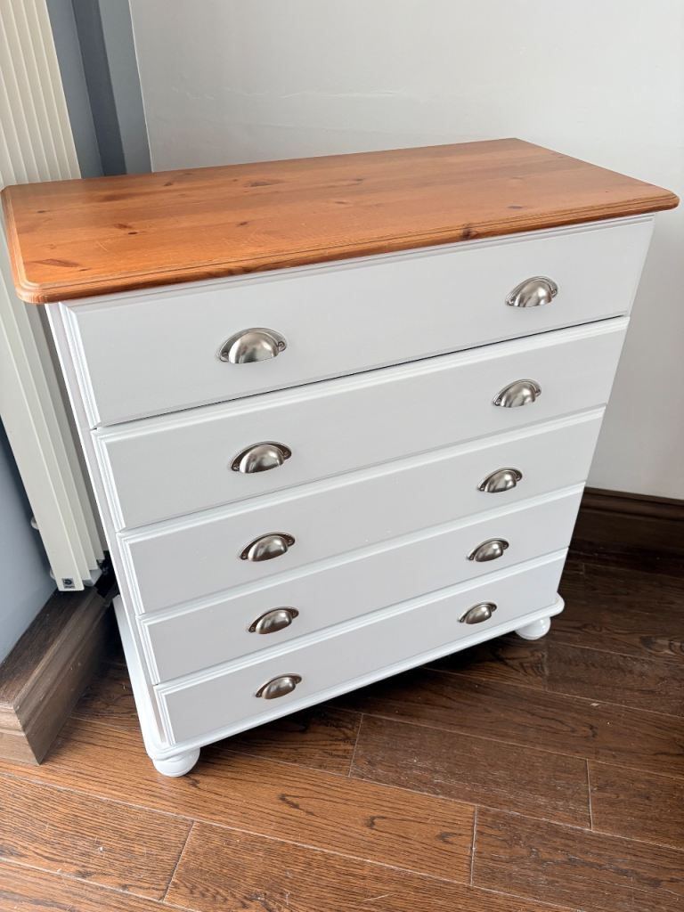Beautifully renovated chest of drawers