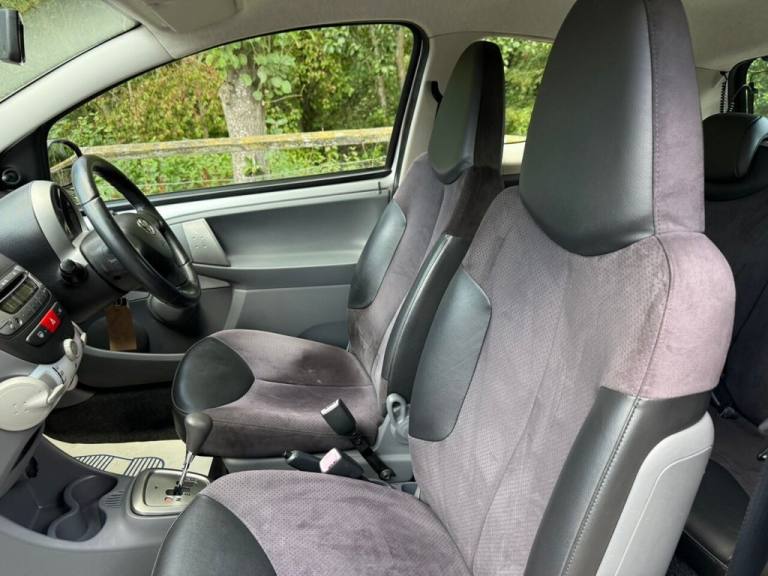 2008 Toyota AYGO 1.0 VVT-i Platinum Hatchback 3dr Petrol MultiMode Euro 4 (AC) (67 bhp) Hatchback...