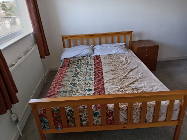 Spacious and Cosy Double Rooms for Rent in - LE5 2HA