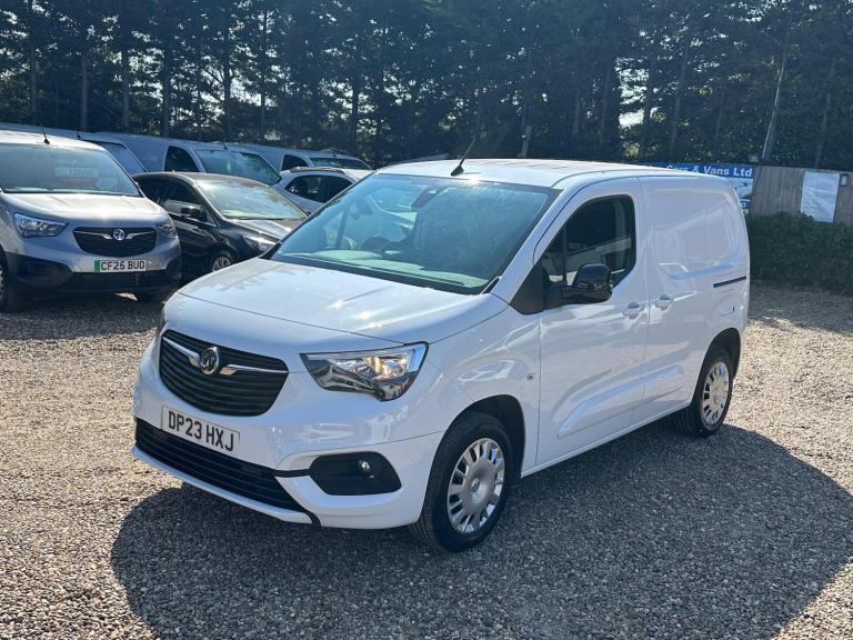 2023 Vauxhall Combo 2300 1.5 Turbo D 100ps H1 Pro Van PANEL VAN DIESEL Manual
