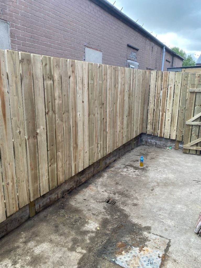 Fencing work