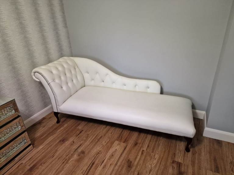 Chaise Longue