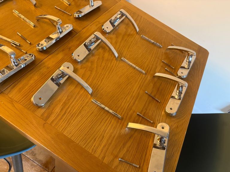 Chrome door handles 