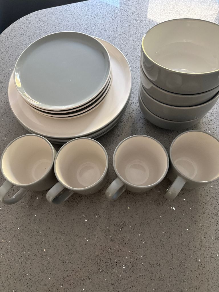Grey Tesco crockery, 4 dinner plates, 4 tea plates, 4 dishes & 4 mugs
