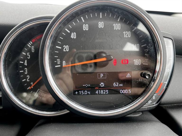 2020 MINI Hatch 1.5 One Classic II 3dr Auto HATCHBACK PETROL Automatic