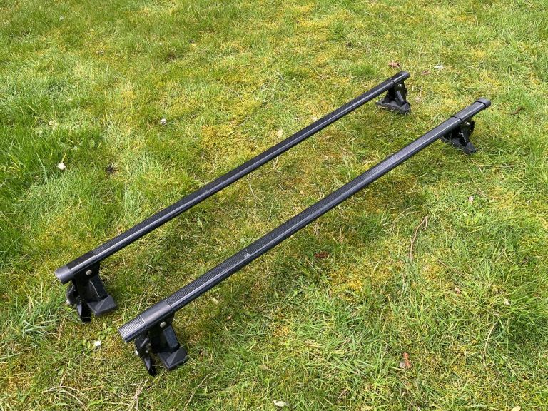Car roof rack bars