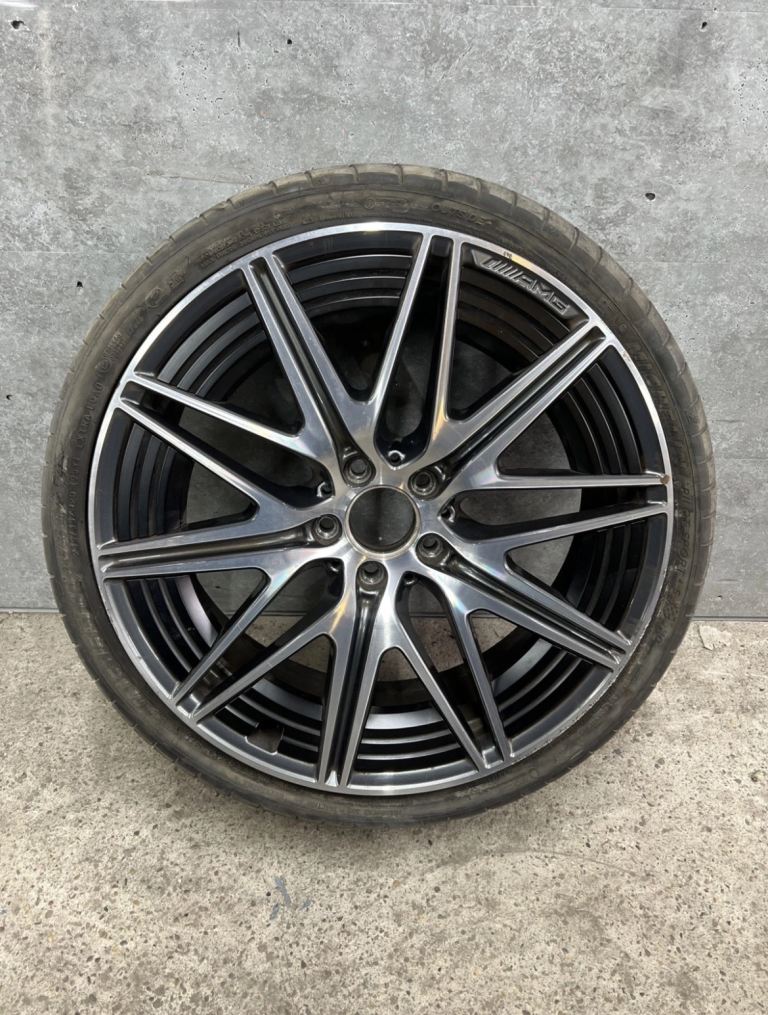 Mercedes C Class AMG 20 Alloy Wheel ORIGINAL A2064012500 W205