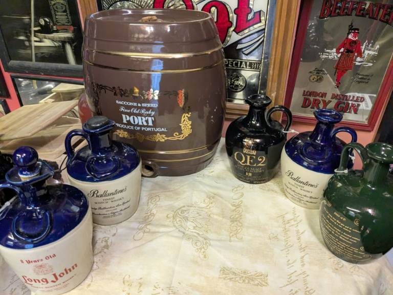 mancave pub bar items 5 whiskey jugs + large ceramic port sherry barrel £40 the lot