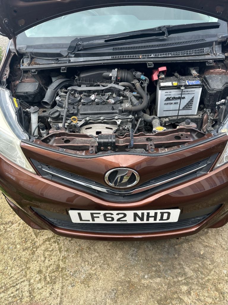 Toyota, VITZ AUTO, 2013, 1329 (cc)